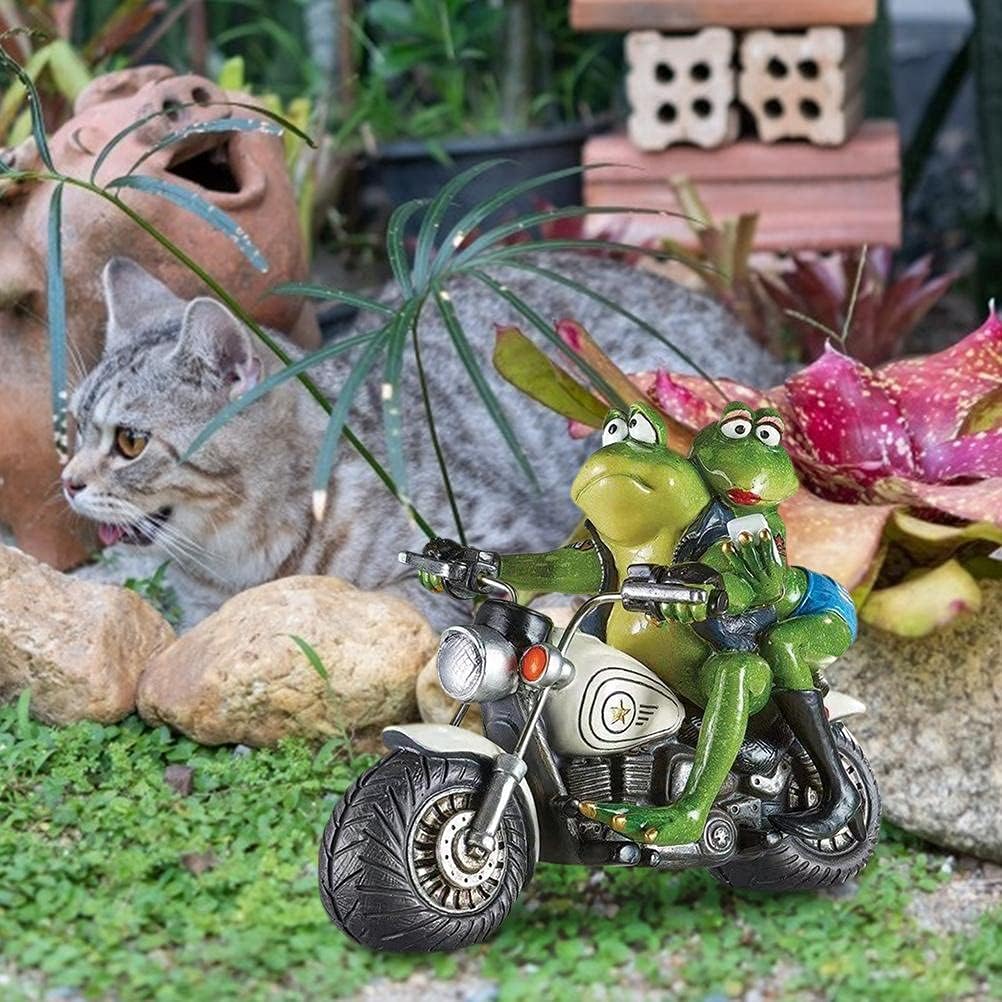 Frog on Motorcycle Resin Figurine – Cute Couple Garden & Home Decor