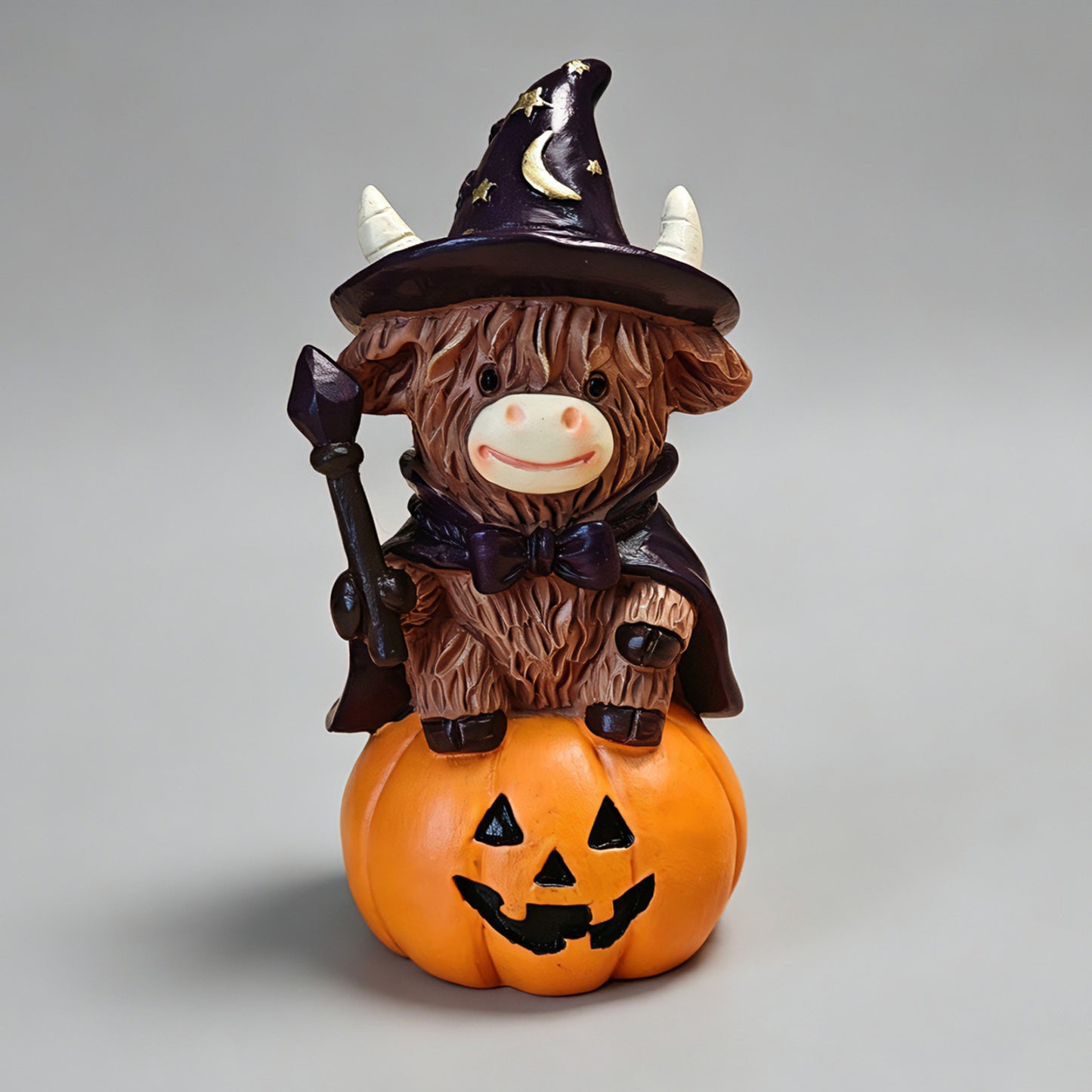 Halloween Witch Highland Cow Resin Figurine – Pumpkin Broom Festive Home Decor