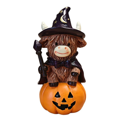 Halloween Witch Highland Cow Resin Figurine – Pumpkin Broom Festive Home Decor