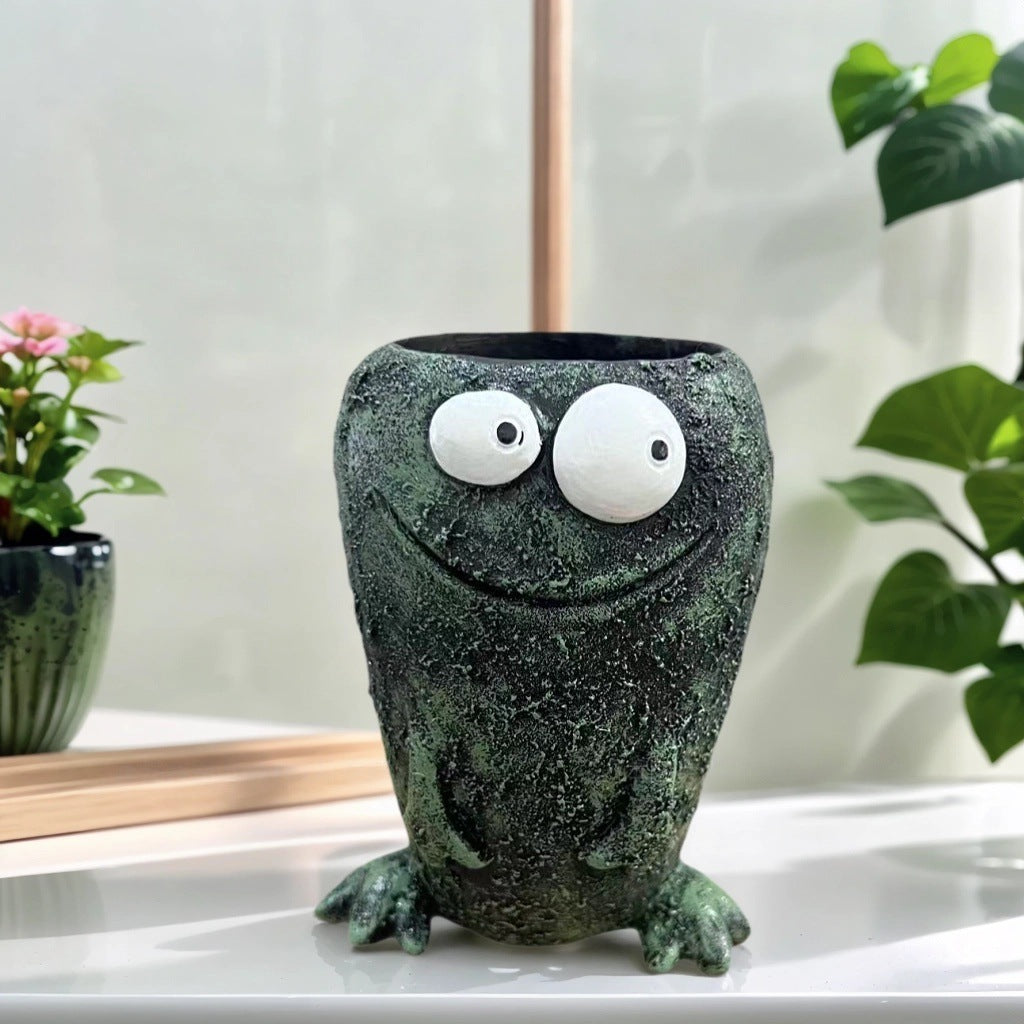 Funny Frog Garden Ornament | Resin Flower Pot Decoration for Home & Courtyard