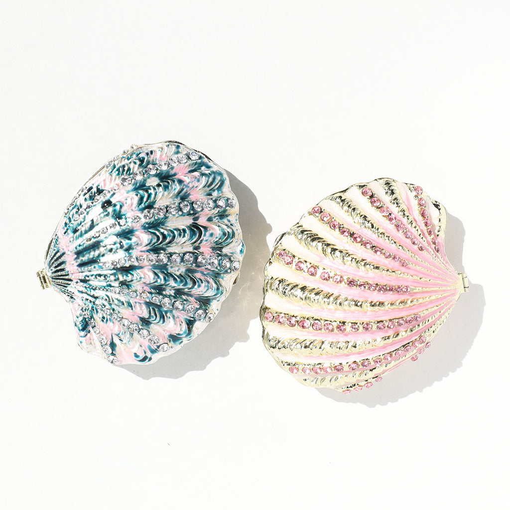 Green and pink shell-shaped enamel jewelry boxes with decorative accents