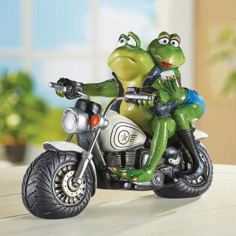Frog on Motorcycle Resin Figurine – Cute Couple Garden & Home Decor