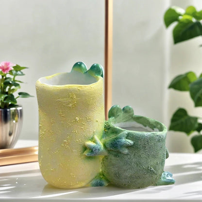 Funny Frog Garden Ornament | Resin Flower Pot Decoration for Home & Courtyard