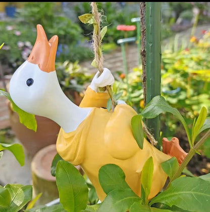Charming Duck Swing Hanging Decor, Rustic Animal Ornament for Garden