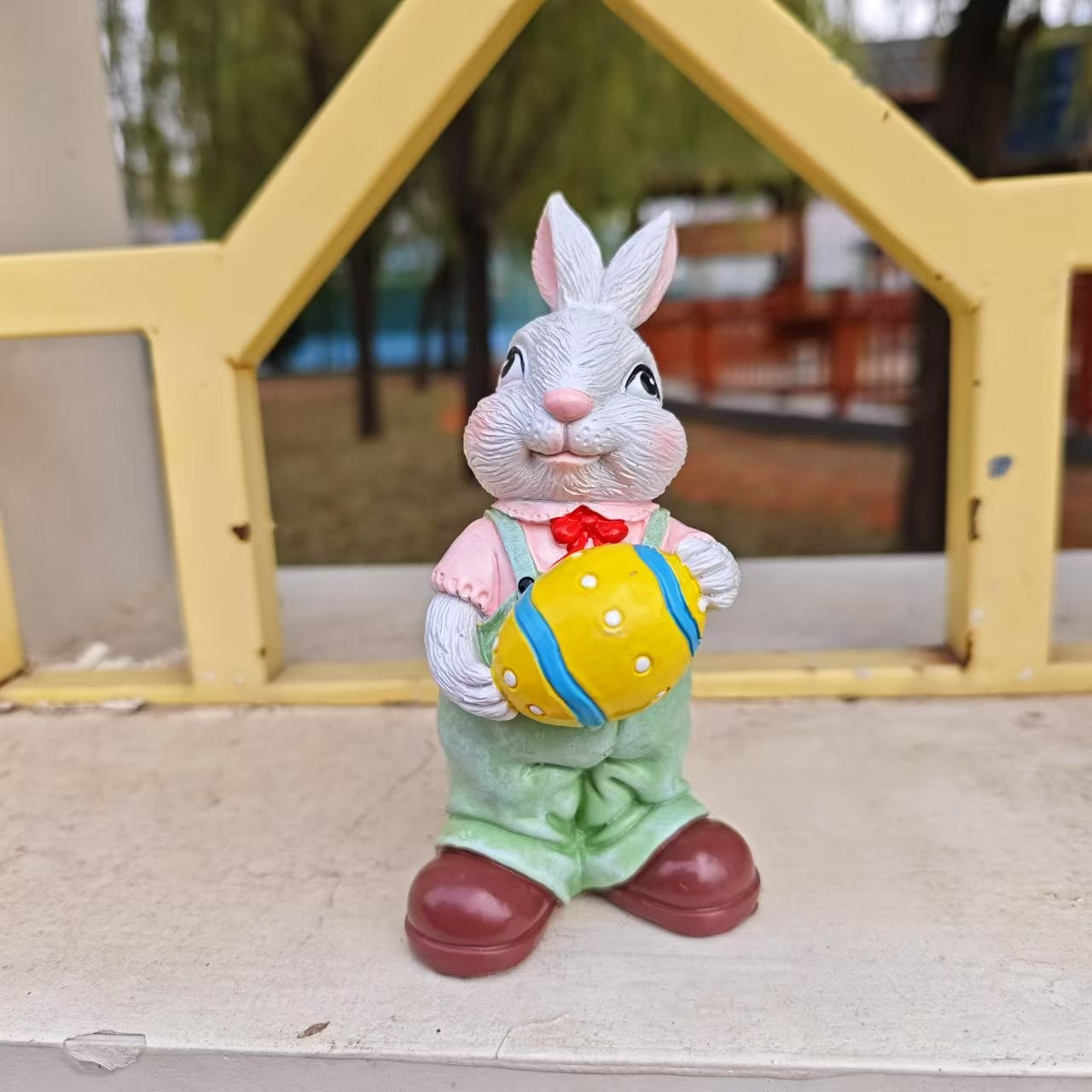Easter- Cartoon Rabbit Holding Egg Resin Ornament for Home & Garden