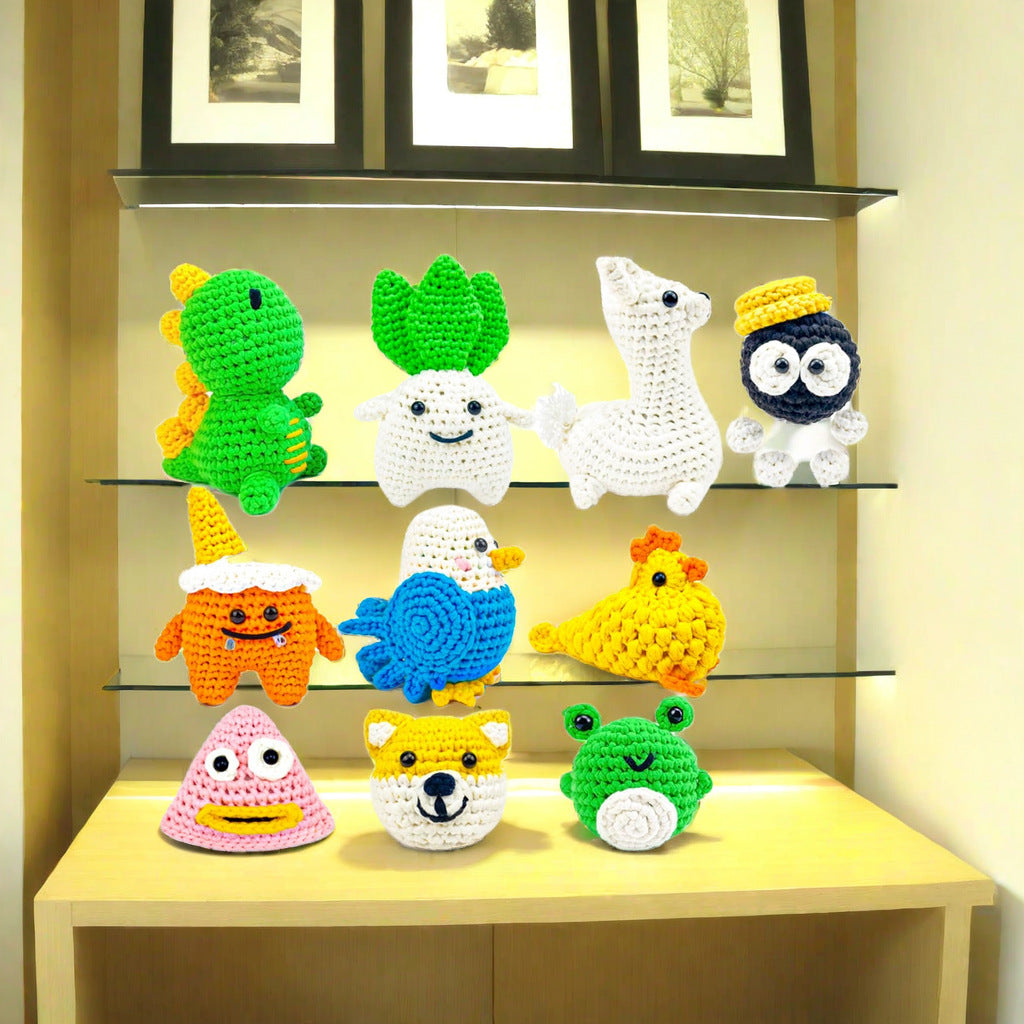 Wool hand-woven small animal doll DIY handmade crochet wool bag material package